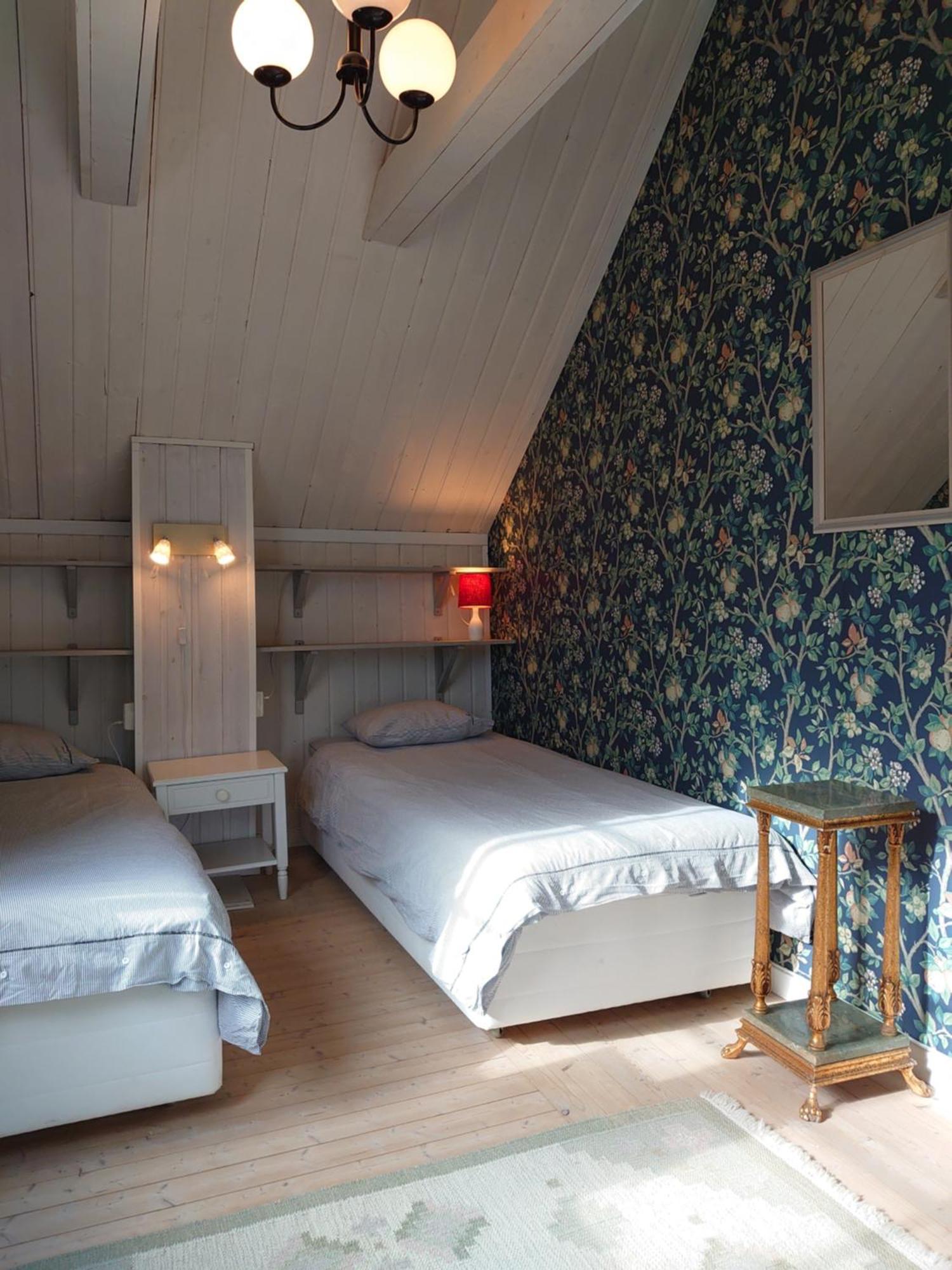 Vandrarhemmet Tallbacka/Aengelsberg Hostel Angelsberg Экстерьер фото