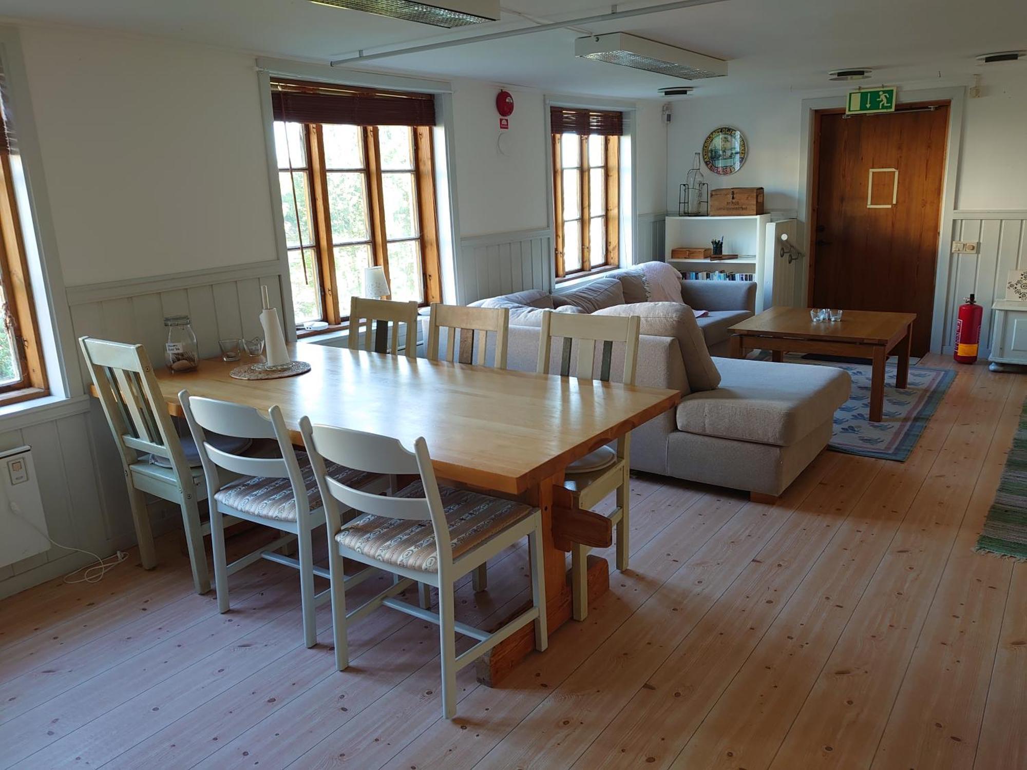Vandrarhemmet Tallbacka/Aengelsberg Hostel Angelsberg Экстерьер фото