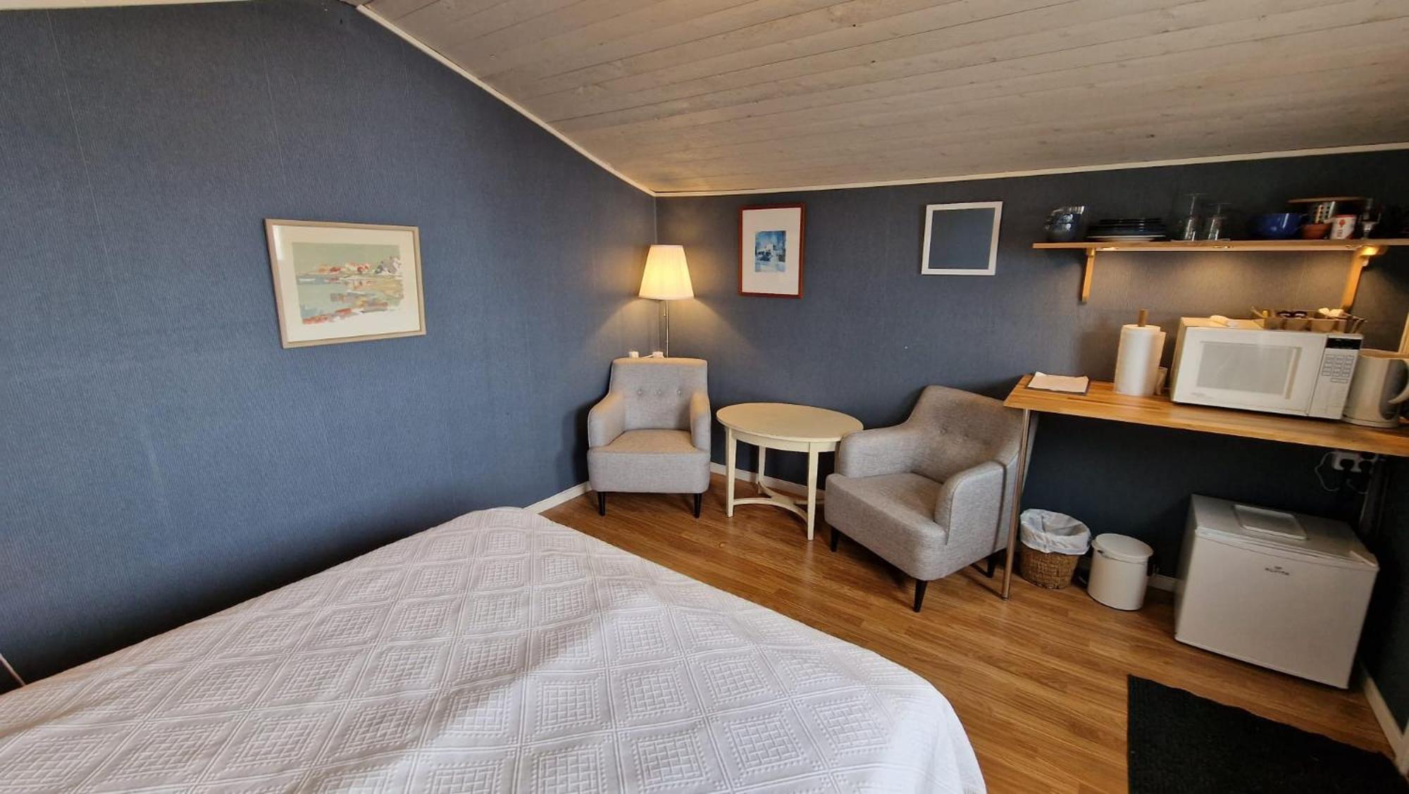 Vandrarhemmet Tallbacka/Aengelsberg Hostel Angelsberg Экстерьер фото