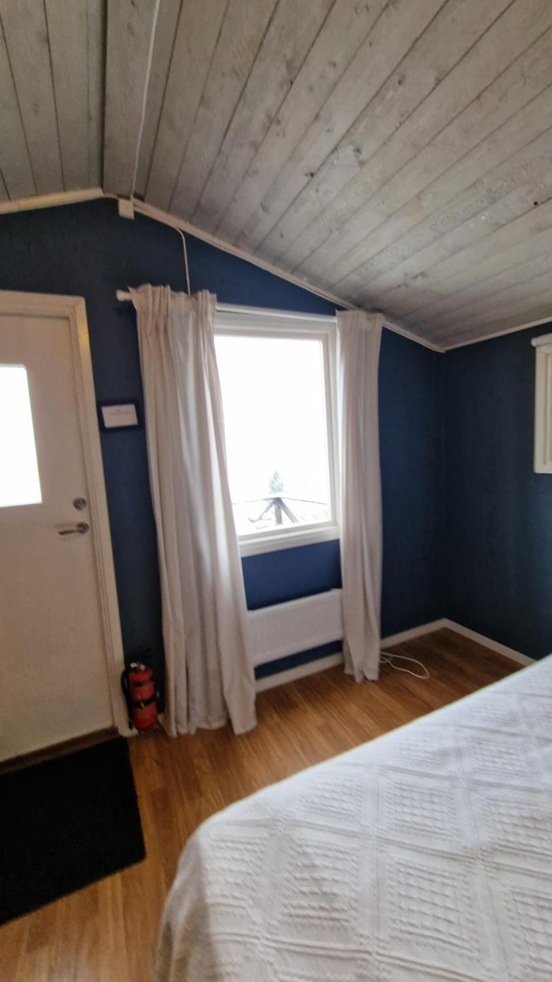 Vandrarhemmet Tallbacka/Aengelsberg Hostel Angelsberg Экстерьер фото