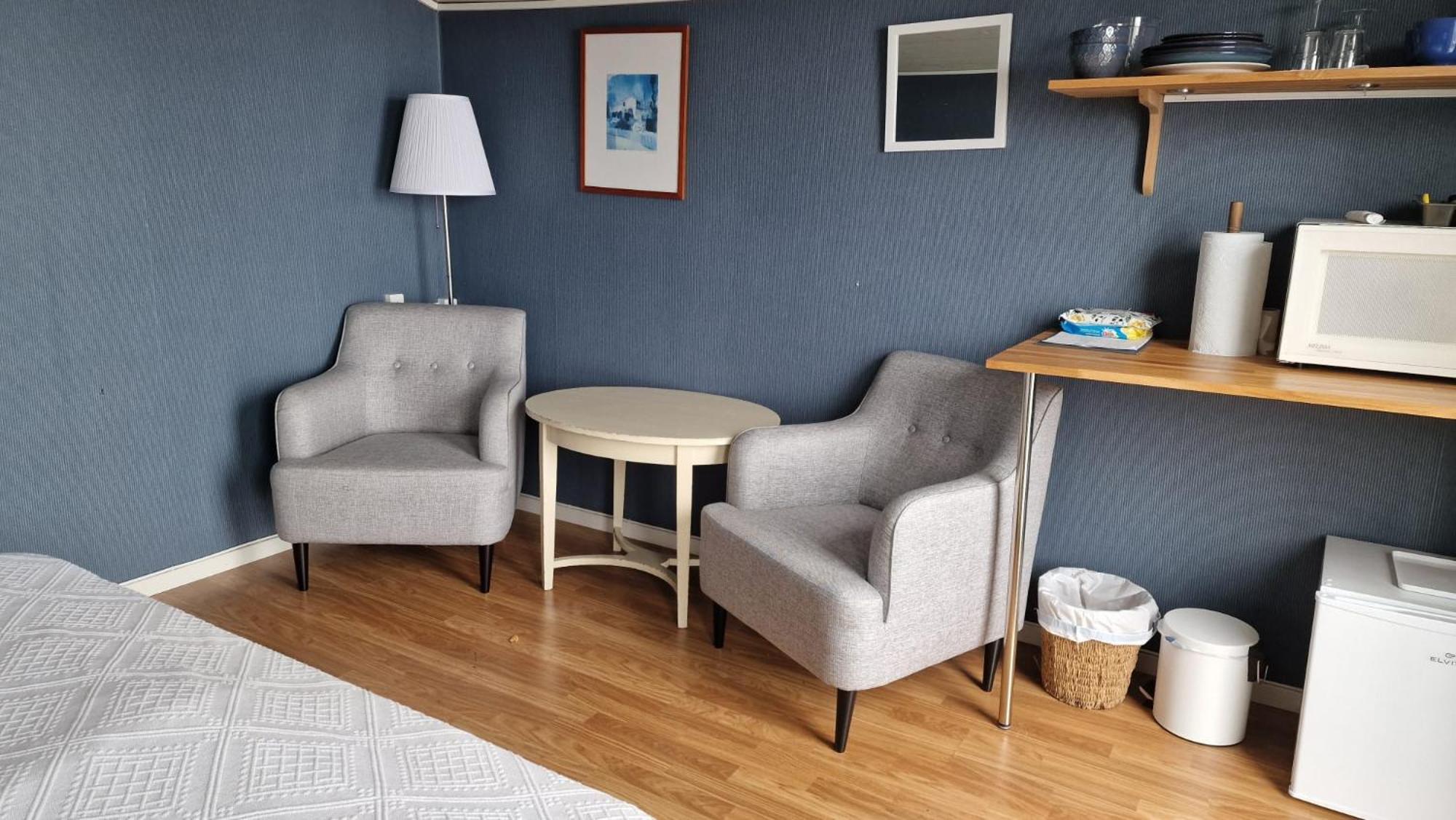 Vandrarhemmet Tallbacka/Aengelsberg Hostel Angelsberg Экстерьер фото