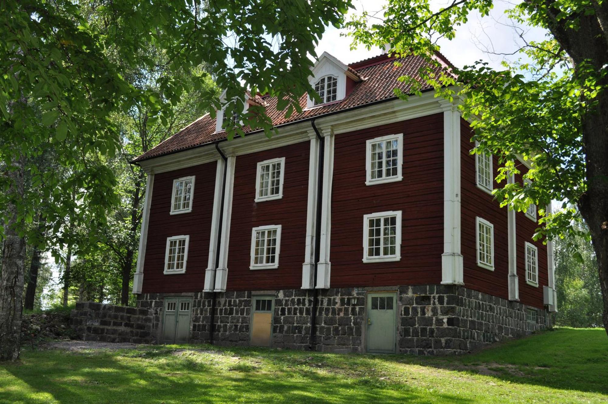 Vandrarhemmet Tallbacka/Aengelsberg Hostel Angelsberg Экстерьер фото